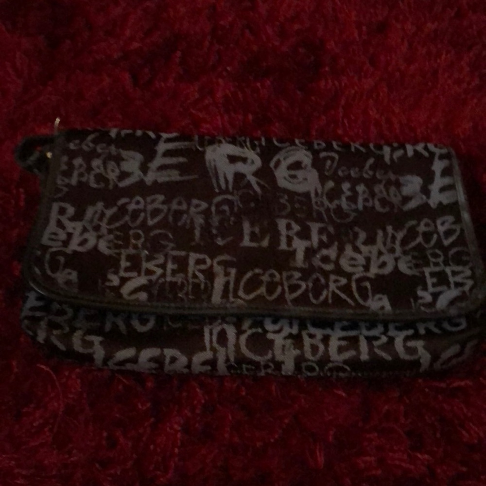 Nice one of a kind clutch